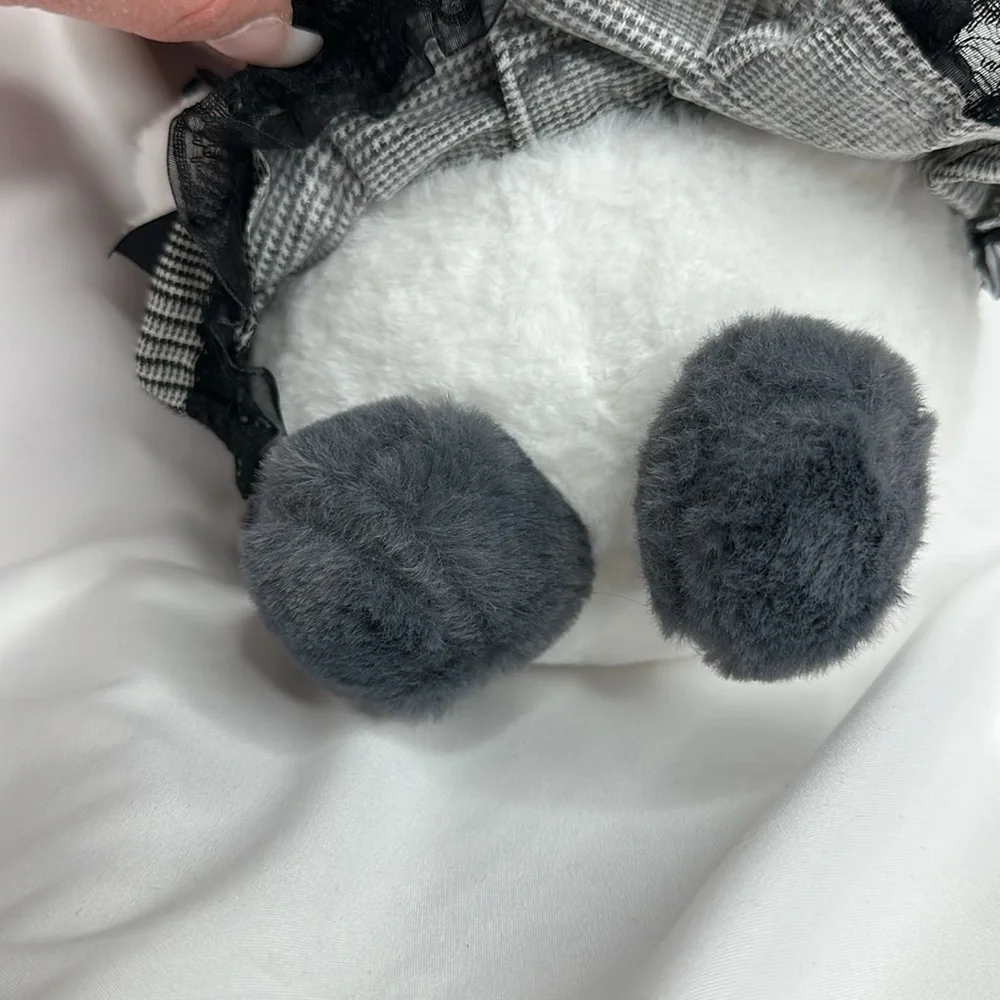 My Melody Gothic 15" Plush - Picture 6 of 13